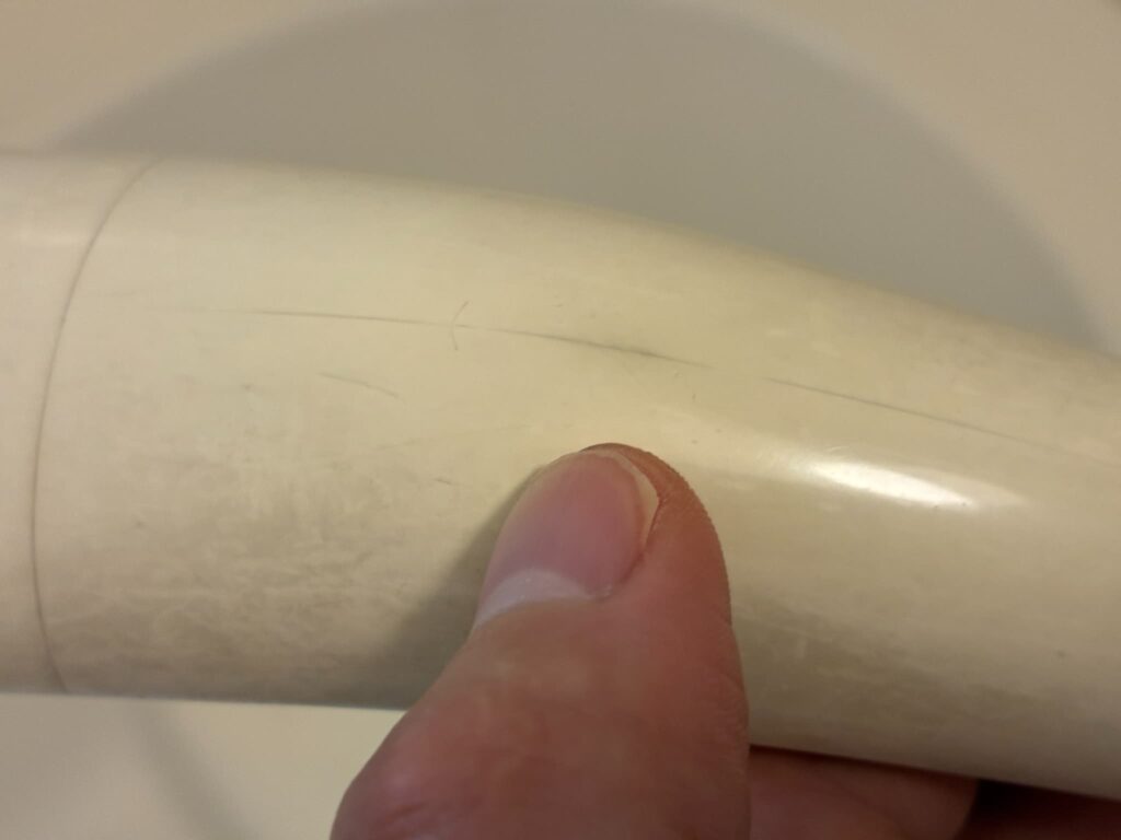 シャワーヘッド ひび割れ